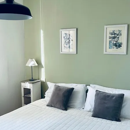 Al Castello Отель Гави