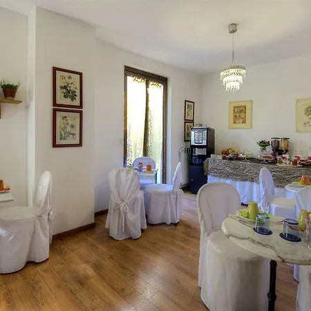 Hotel Al Castello Gavi