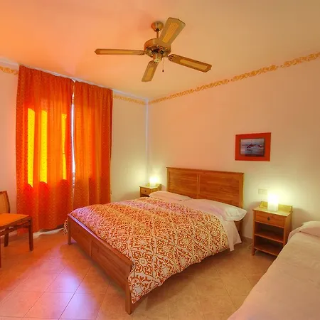 Al Castello Otel Gavi